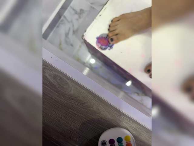 lucygirl-'s BongaCams show and profile