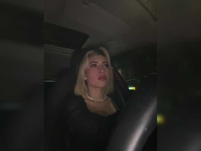 lucygirl-'s BongaCams show and profile