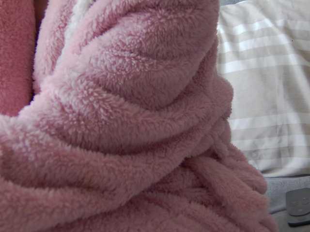 lucygirl-'s BongaCams show and profile