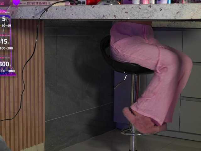 lucygirl-'s BongaCams show and profile