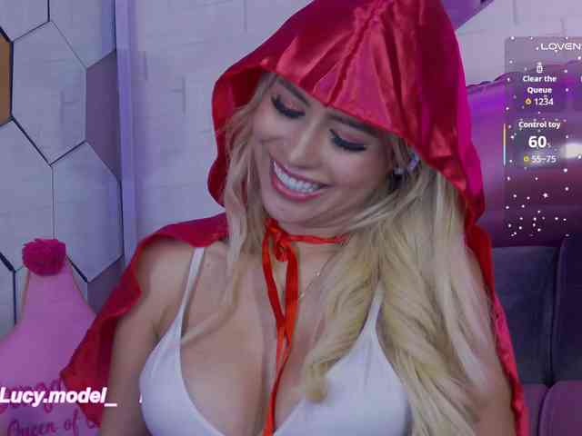 LucyRouse webcam