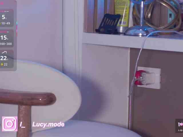 LucyRouse webcam