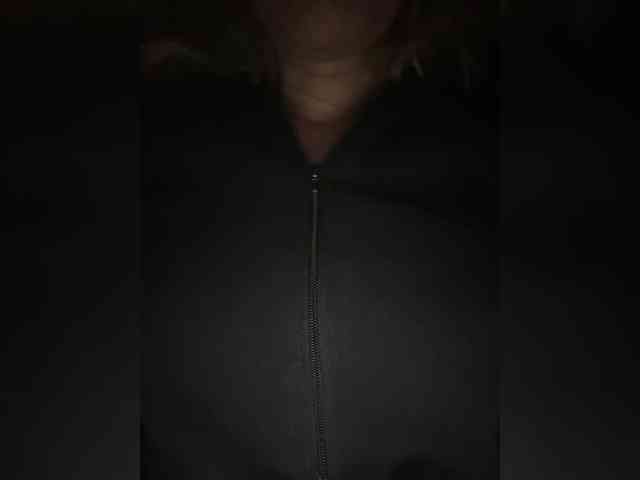 LucyRouse webcam