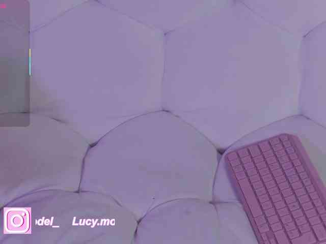 LucyRouse webcam