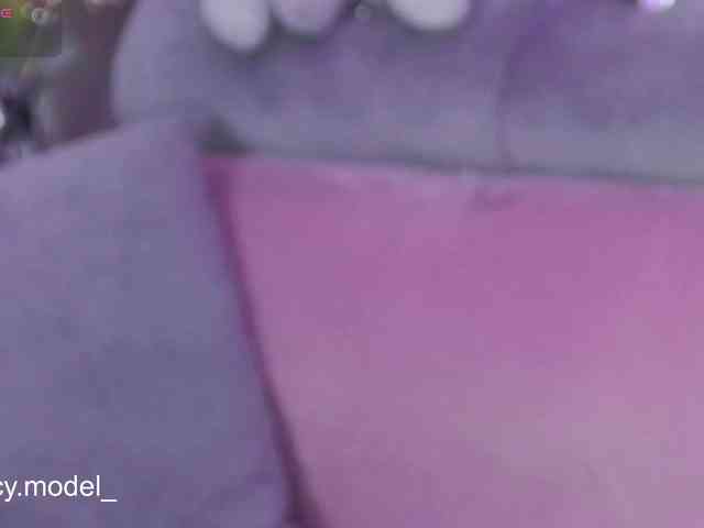 LucyRouse webcam
