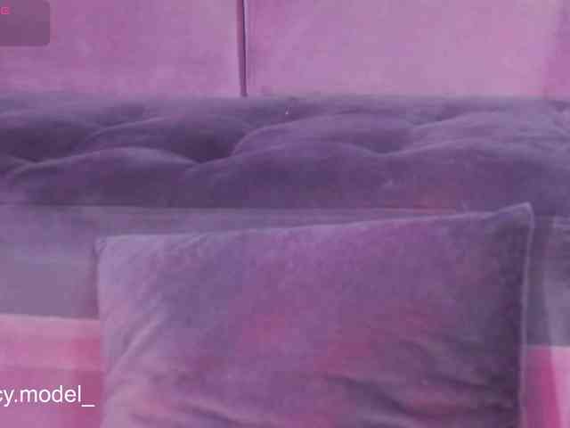 LucyRouse webcam