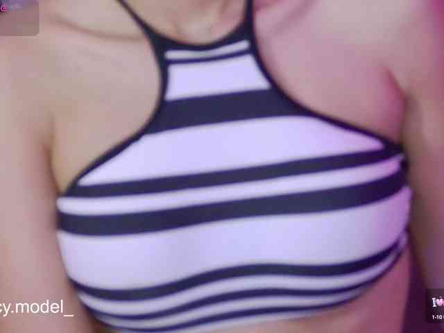 LucyRouse webcam