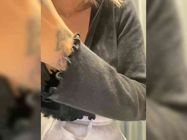 LucyRouse webcam