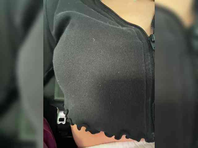 LucyRouse webcam