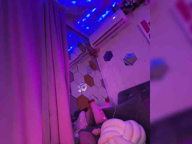 lucygirl- lucygirl-