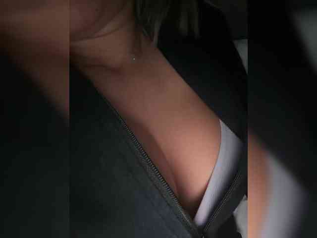LucyRouse webcam