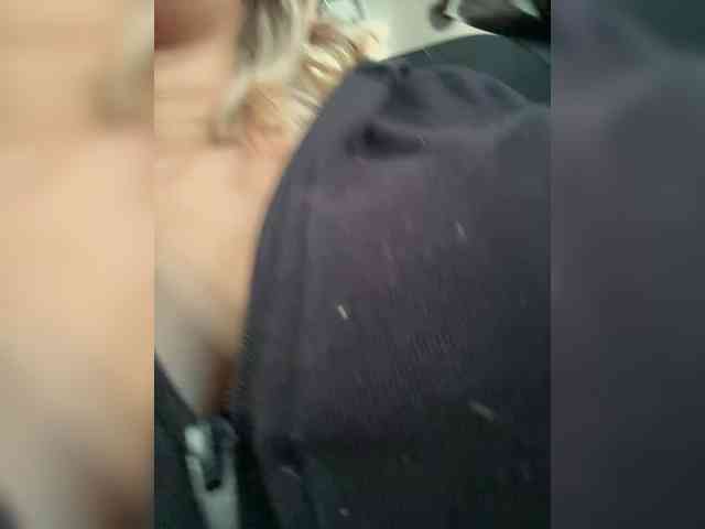 LucyRouse webcam