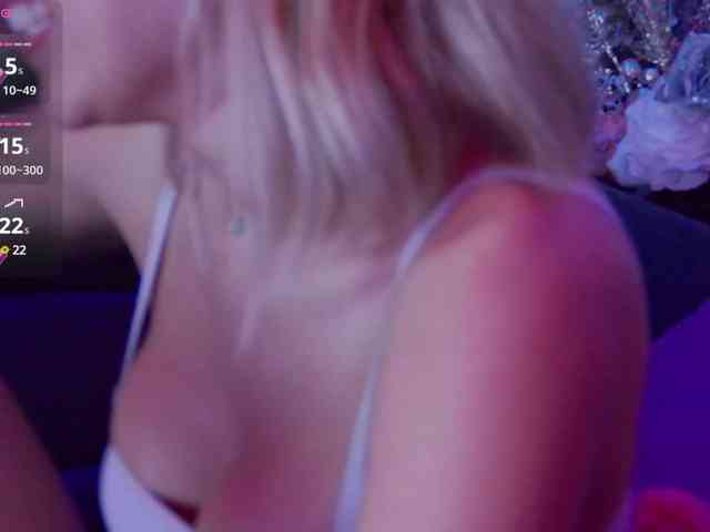 LucyRouse webcam