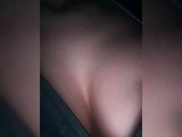 LucyRouse webcam