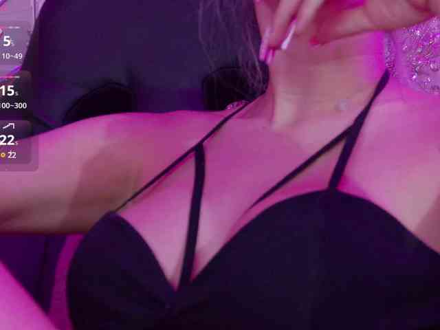 LucyRouse webcam