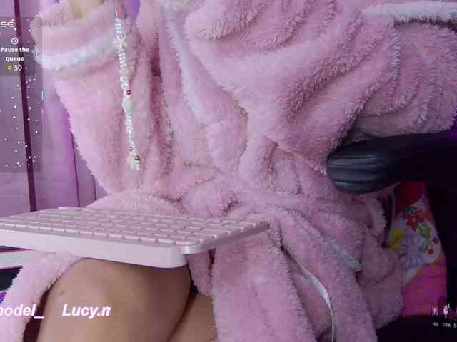 lucygirl- lucygirl-