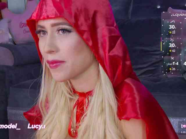 LucyRouse webcam