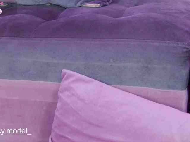 LucyRouse webcam