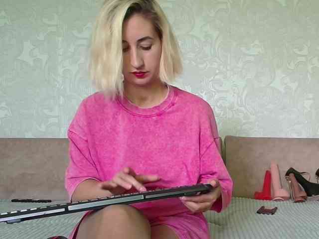 Модель: Elenna_