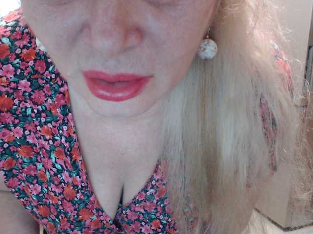 Marionaa's BongaCams show and profile