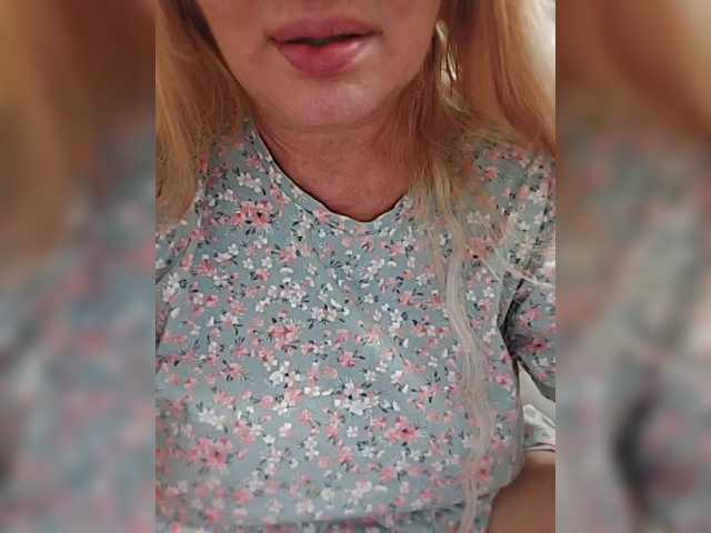 Discover sweet camslut Marionaa Marionaa from BongaCams