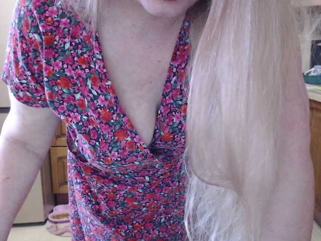 Marionaa's BongaCams show and profile