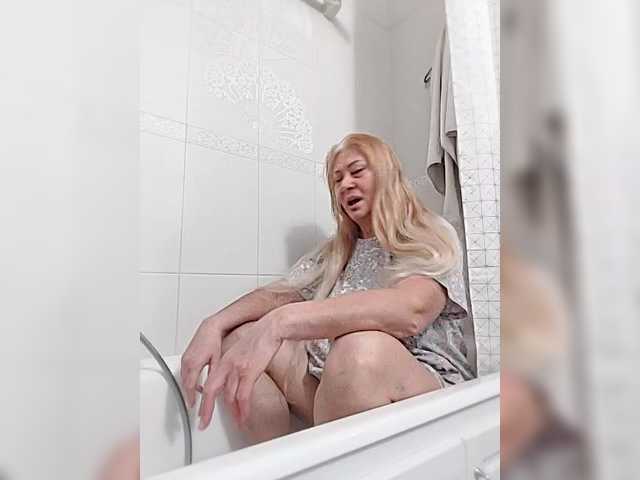 Discover sweet camslut Marionaa Marionaa from BongaCams