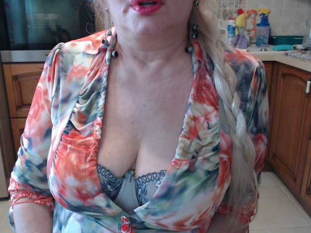 Marionaa's BongaCams show and profile