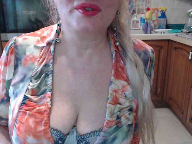 Marionaa Live Webcam on BongaCams