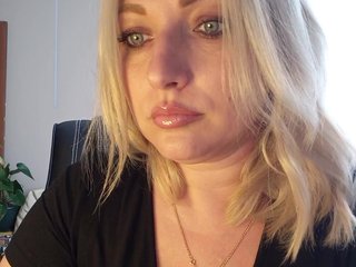 Tanysha-1 Porn Show