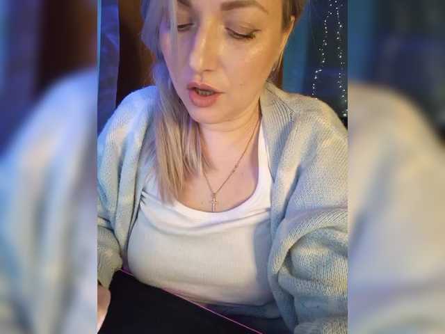 Tanysha-1's BongaCams show and profile