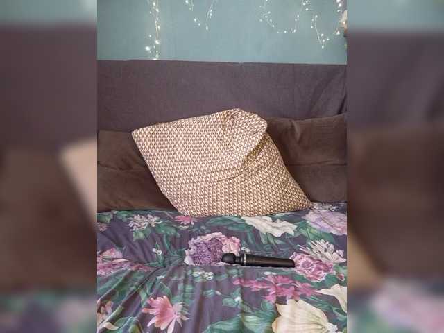 Tanysha-1's BongaCams show and profile