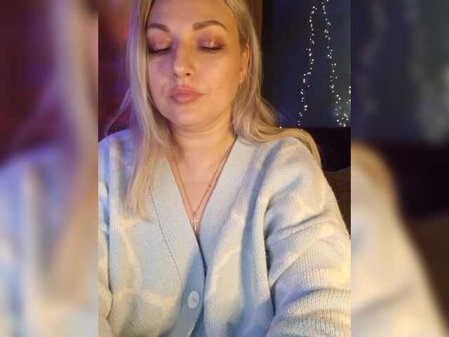 Tanysha-1's BongaCams show and profile