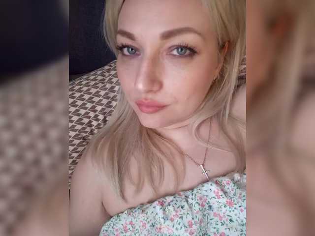 Tanysha-1's BongaCams profile