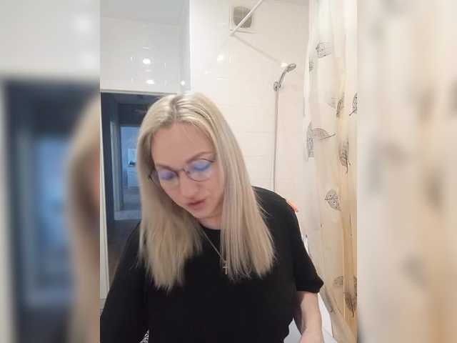 Tanysha-1 from BongaCams