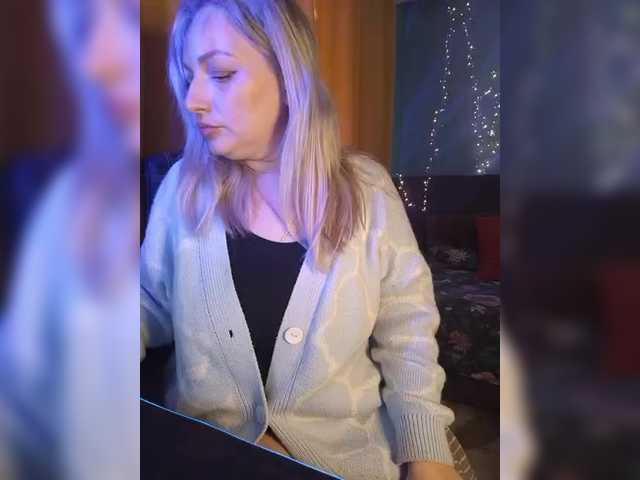 Tanysha-1's BongaCams show and profile