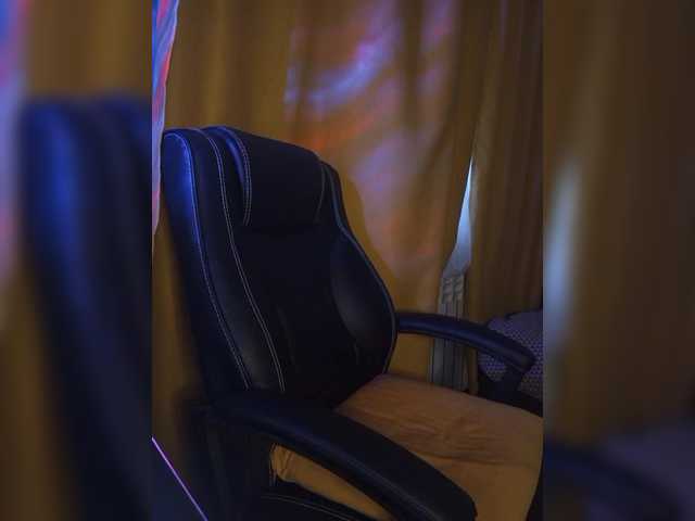 Tanysha-1's BongaCams show and profile