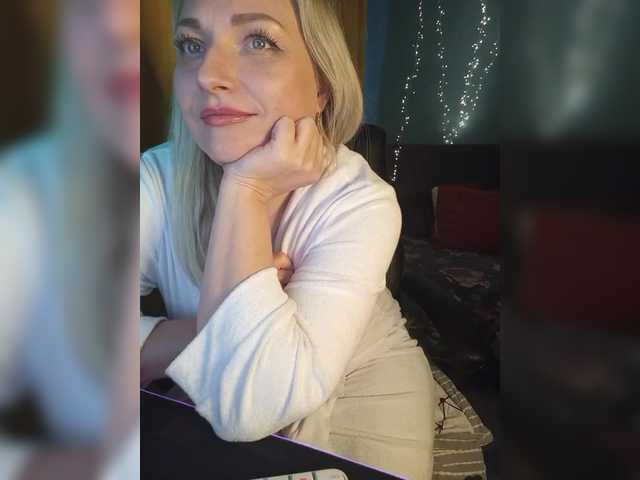 Tanysha-1's BongaCams show and profile