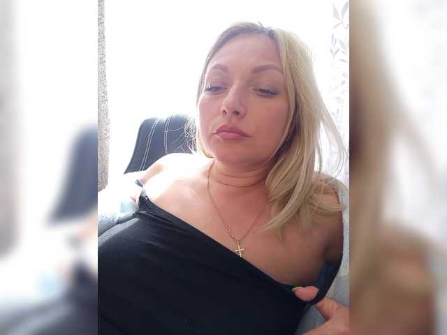  Tanysha-1 chat room