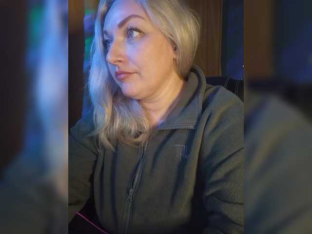 Tanysha-1's BongaCams show and profile