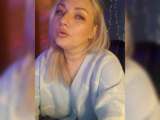 Tanysha-1's BongaCams show and profile