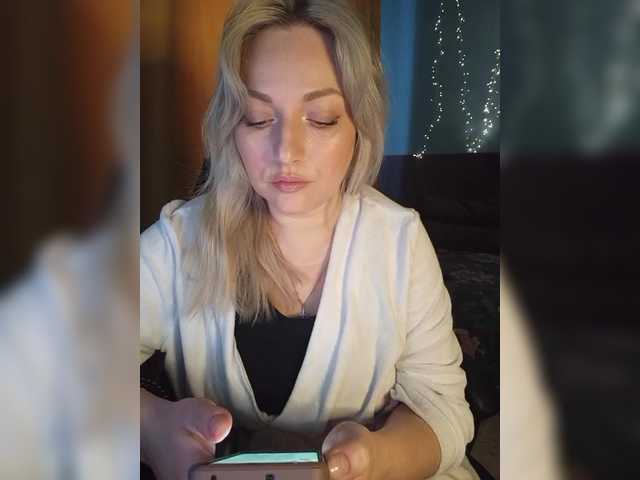 Tanysha-1's BongaCams show and profile