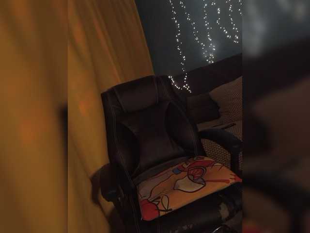 Tanysha-1's BongaCams show and profile