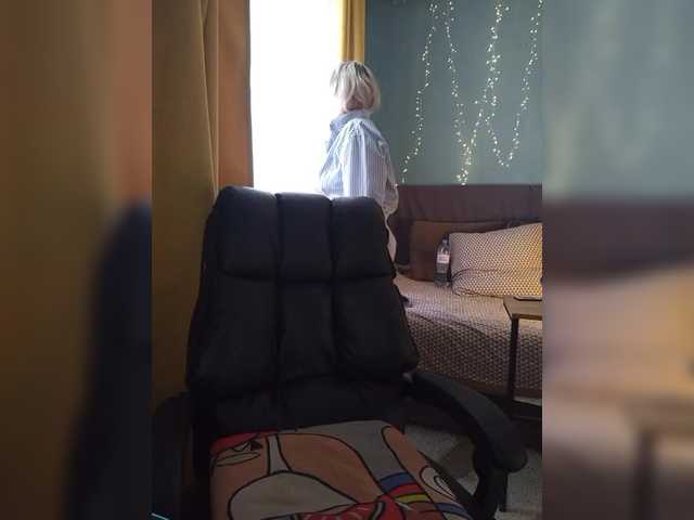 Tanysha-1's BongaCams show and profile