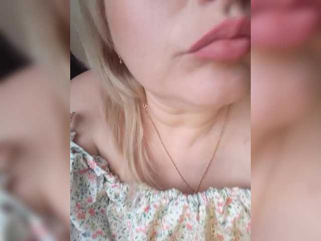 Tanysha-1's BongaCams show and profile