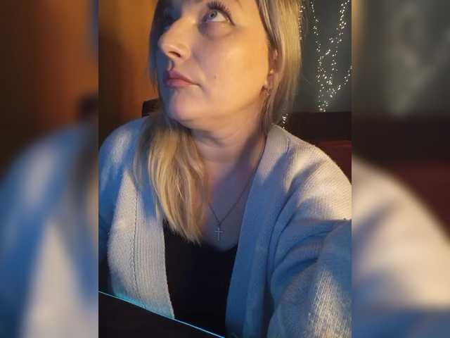 Tanysha-1's BongaCams show and profile