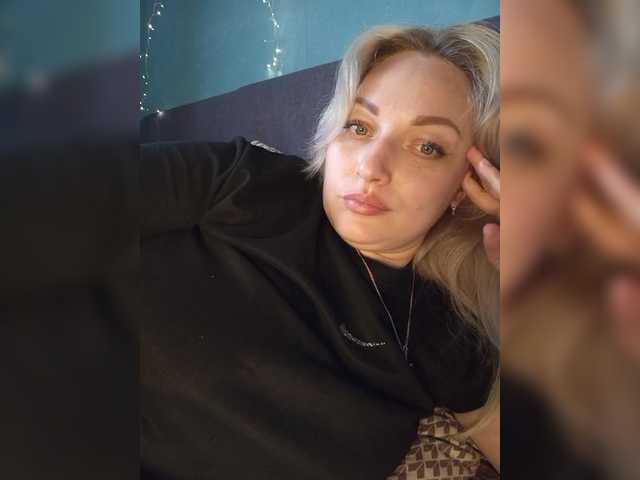 Tanysha-1's BongaCams show and profile