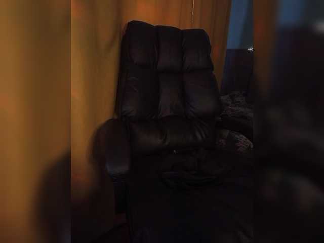 Tanysha-1's BongaCams show and profile