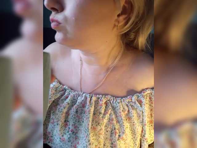 Tanysha-1's BongaCams show and profile