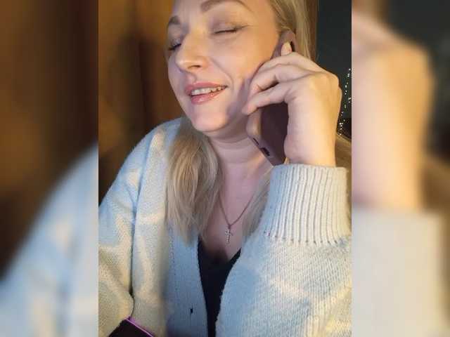 Tanysha-1's BongaCams show and profile